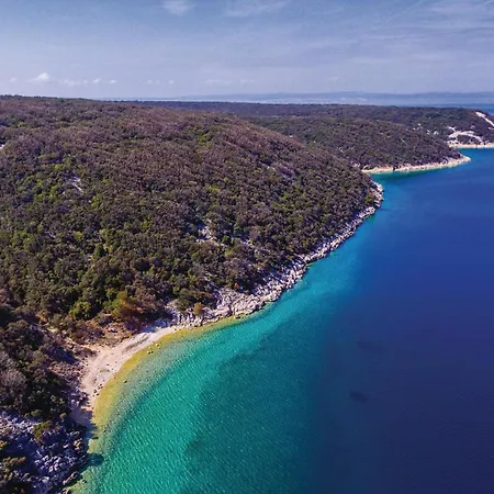 Awesome In With Sauna Kampor