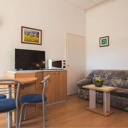 Appartement Beautiful In With Sauna *